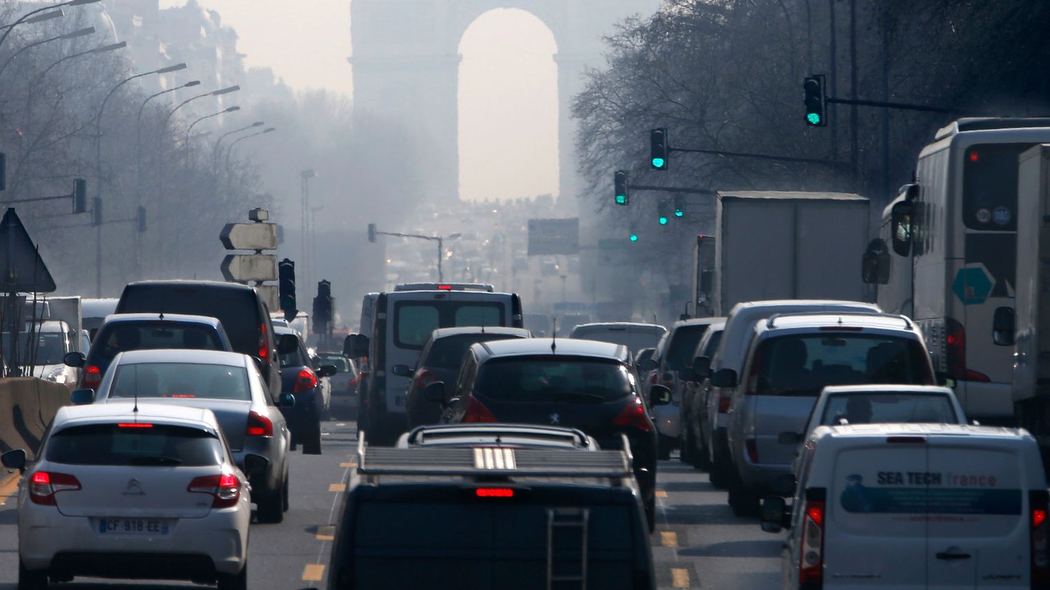 Solution pour éviter les embouteillages à Paris