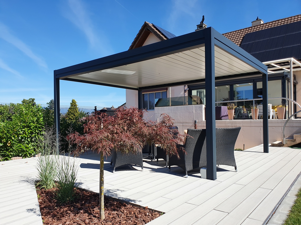 Une pergola bioclimatique, pourquoi pas ?